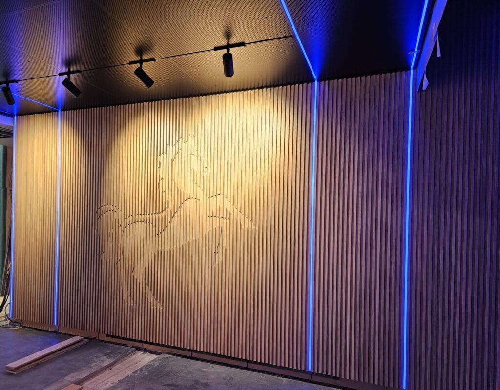 Lloyds Corridor 33 Old Broad Street