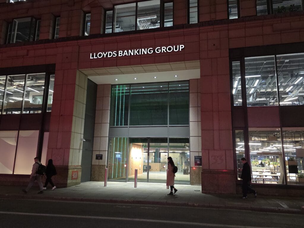 Lloyds 33 Old Broad Street 