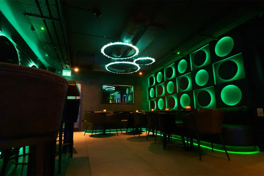 Monkey Room Moskito